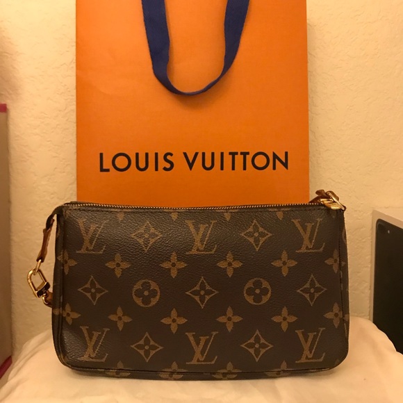 Louis Vuitton Handbags - AUTHENTIC Louis Vuitton Monogram Pochette
